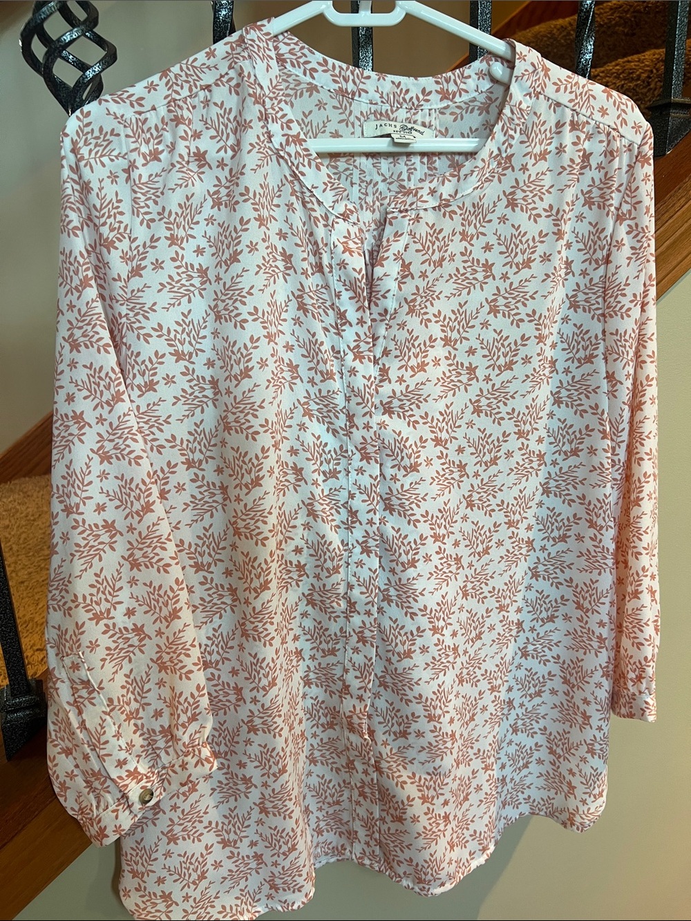JACHS Girlfrien Blouse with coral Botanical Print new without tags-never worn